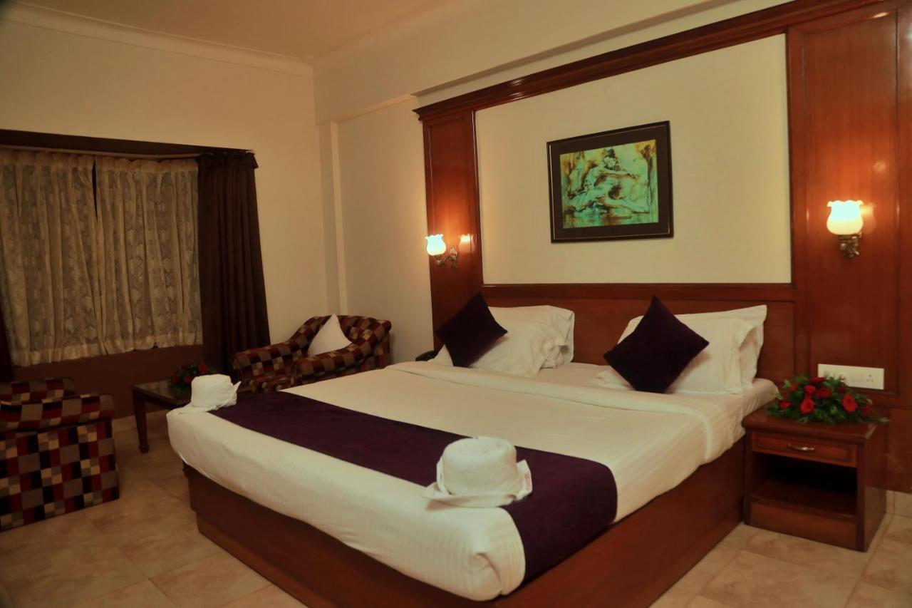 Hotel Edassery Mansion Kochi Екстериор снимка