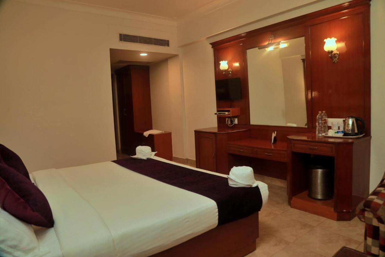 Hotel Edassery Mansion Kochi Екстериор снимка