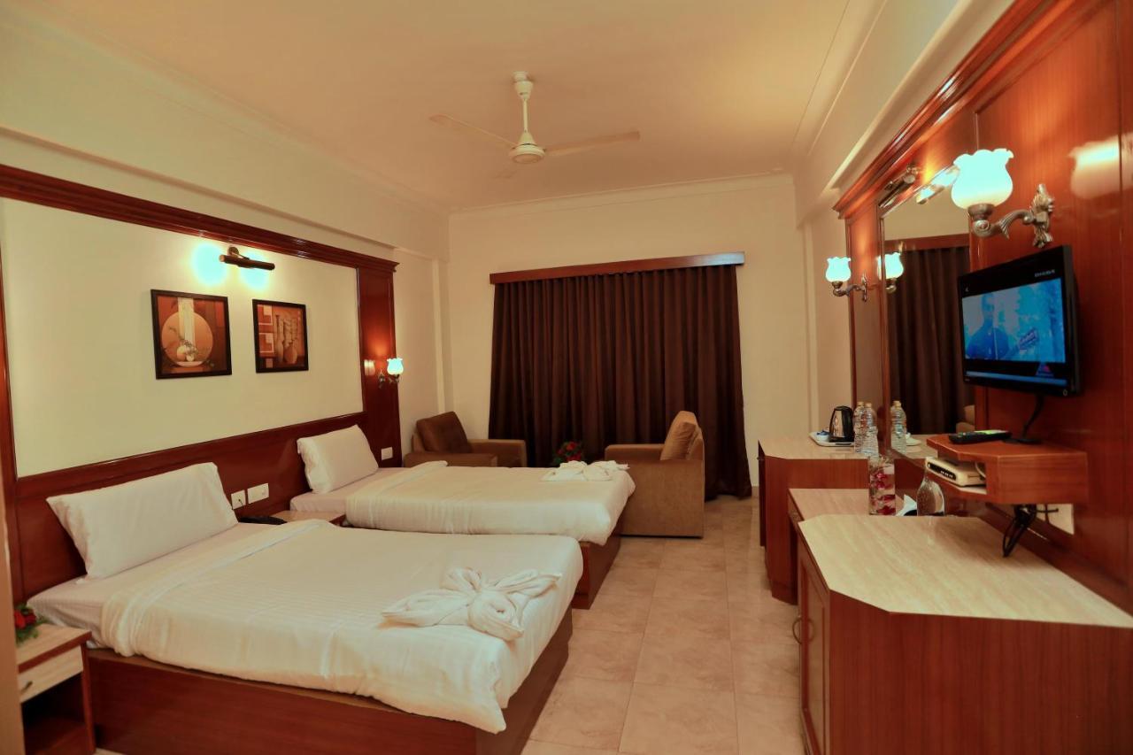 Hotel Edassery Mansion Kochi Екстериор снимка
