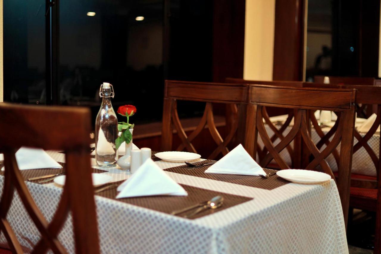 Hotel Edassery Mansion Kochi Екстериор снимка