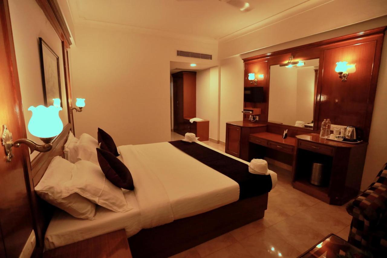 Hotel Edassery Mansion Kochi Екстериор снимка