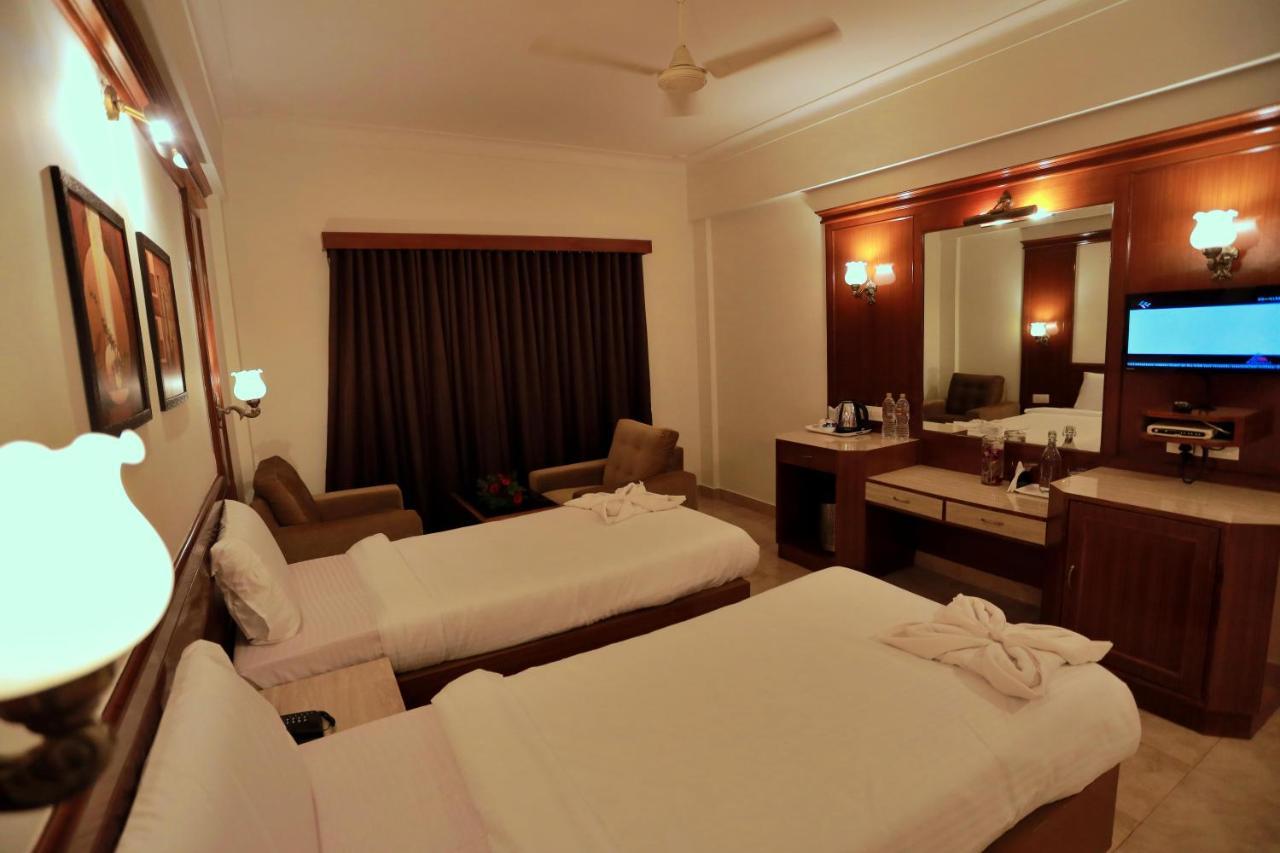 Hotel Edassery Mansion Kochi Екстериор снимка
